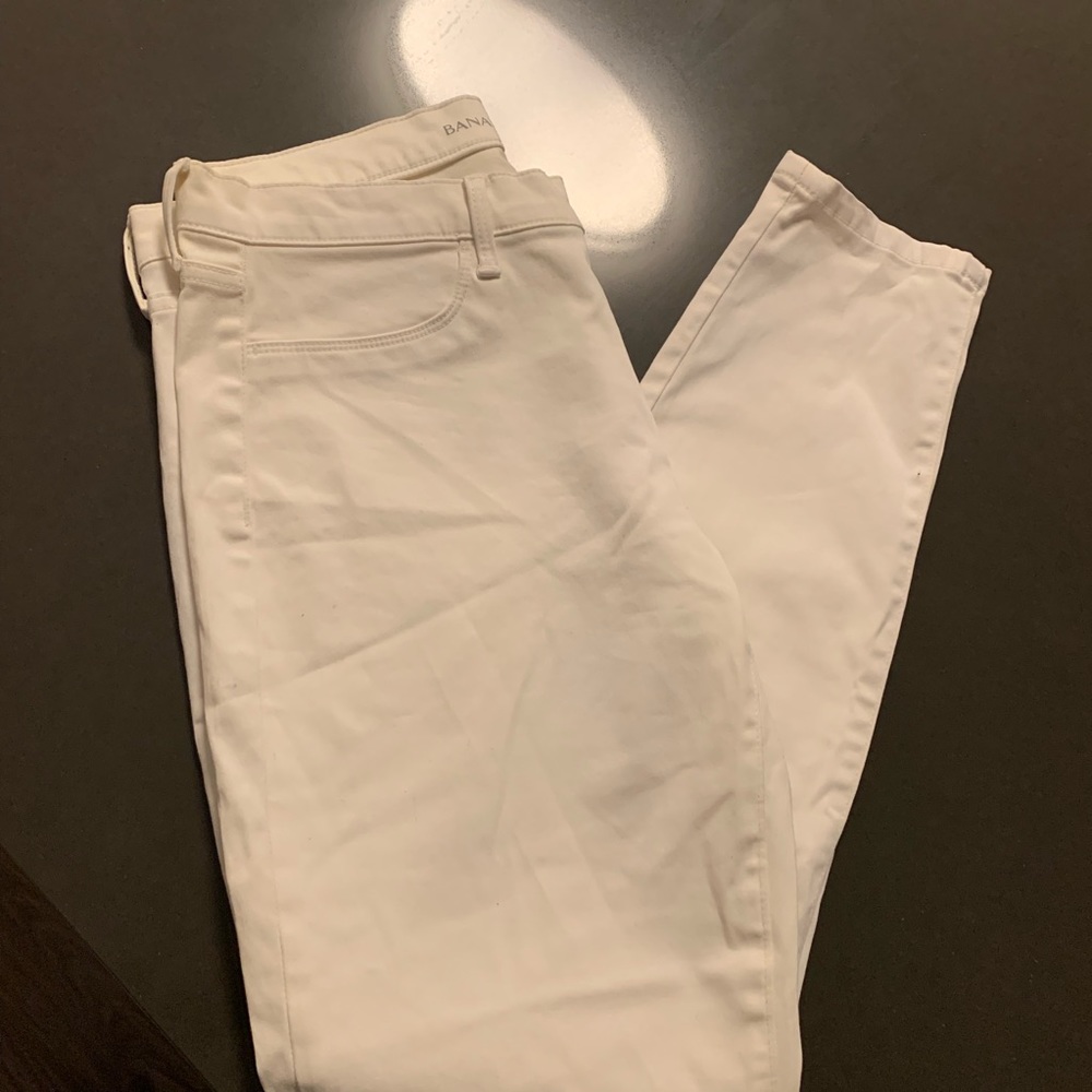 Banana Republic cream straight leg pant